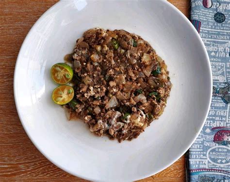 Bangus Sisig Recipe: A Filipino Flaked Milkfish .